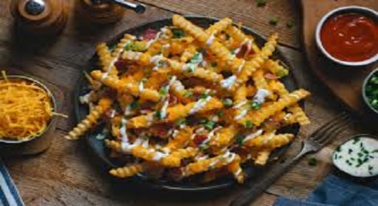 Recipe: Cheese & Bacon Loaded Fries